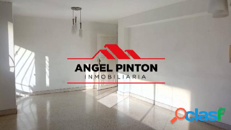 APARTAMENTO EN VENTA EN INDIO MARA MARACAIBO API 1018