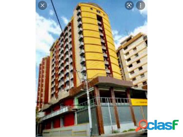 Apartamento de 110m2 en Los Caobos en Maracay