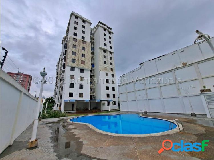 Apartamento en Venta centro de Barquisimeto 22-25403 EA