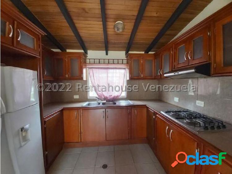 CASA EN VENTA EN LOS CEREZOS CABUDARE #22-25854 ZEGM