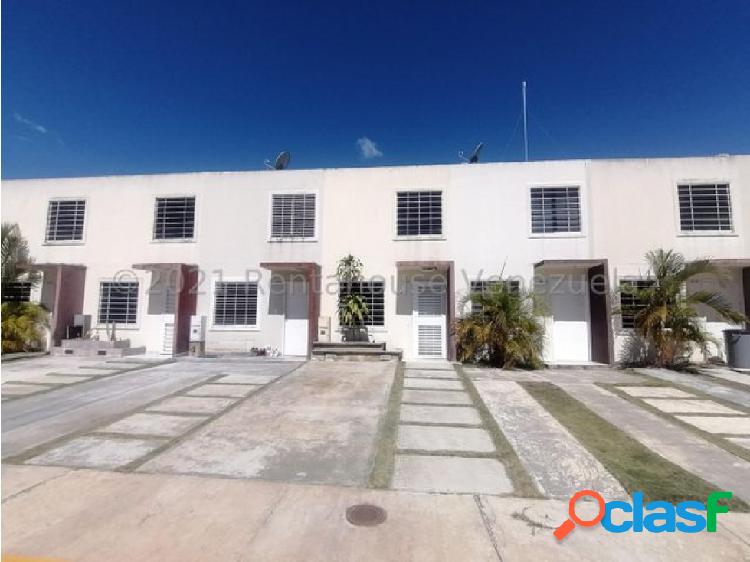 Casa en venta Salida de Barquisimeto. La Ensenada 22-11067