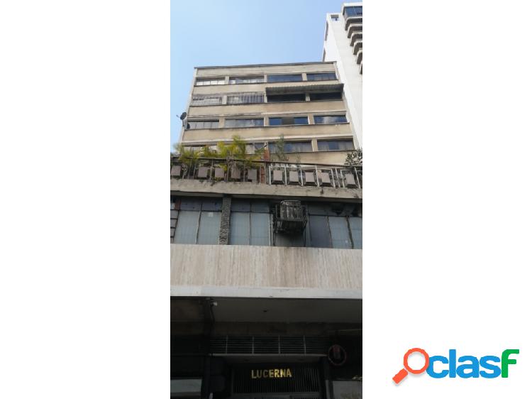 FUNCIONAL APARTAMENTO EN CHACAO (ed.lu)