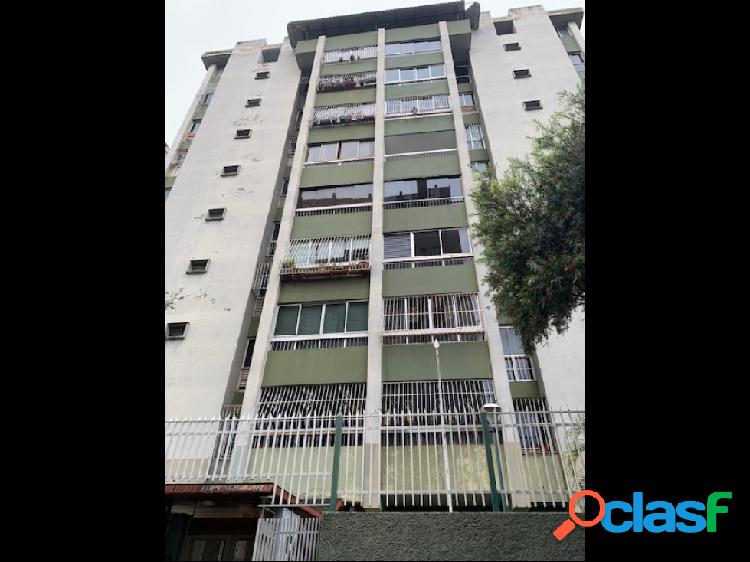 Se vende apartamento remodelado La Urbina