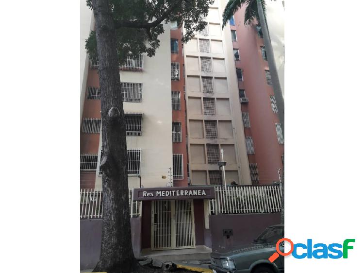 Se vende apto 63m2 2h/1b/1p La Urbina 2699