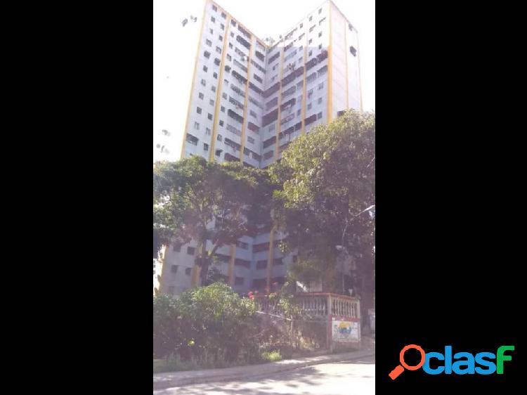 Apartamento de 68 m2 en Caricuao, UD6