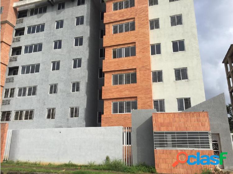 Apartamento en Venta, Res. Altos de Manantial. Naguanagua