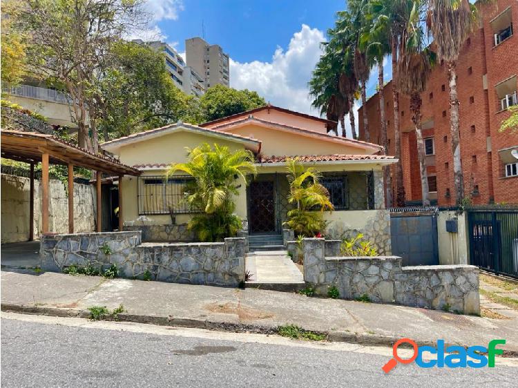 Se vende casa 530m² 3h+s∕4b+s∕6p en Altamira
