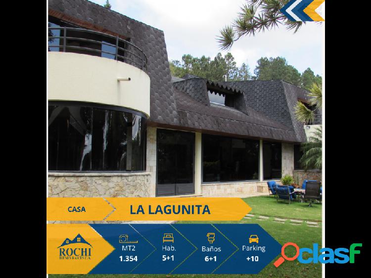 CASA EN LA LAGUNITA