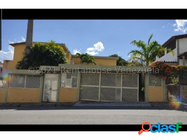Casa en venta en Cumbres de Curumo 22-1062 Odette Favrin