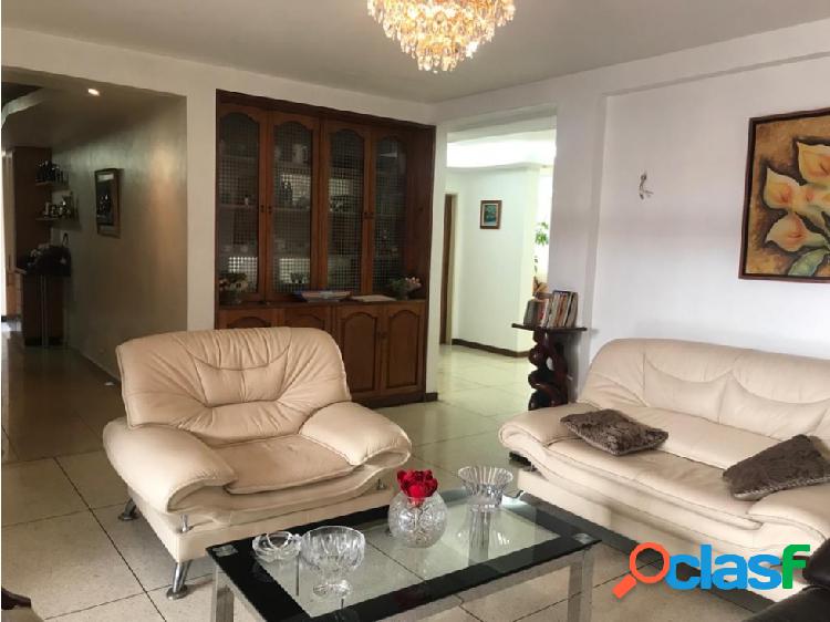 Vendo apto 230m2 5h/4b/2p El Marqués 6060