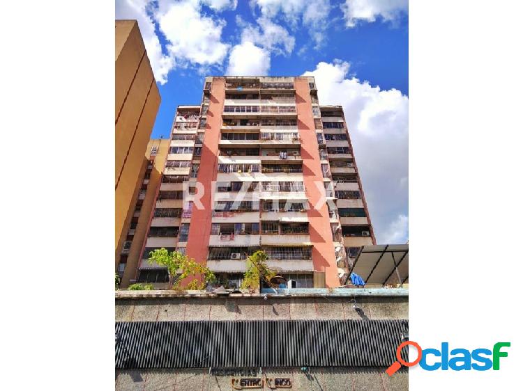 APARTAMENTO EN SANTA ROSALIA