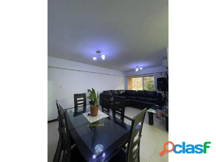 APARTAMENTO EN VENTA EL PARAISO 3H/2B/2E/1M