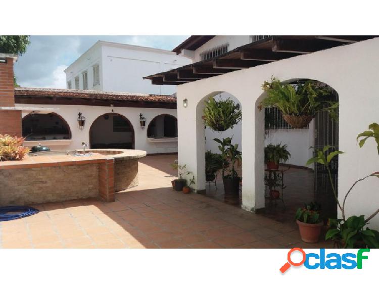 Casa en venta en Santa Paula 21-1763 Ymanol E. 0414 3227631