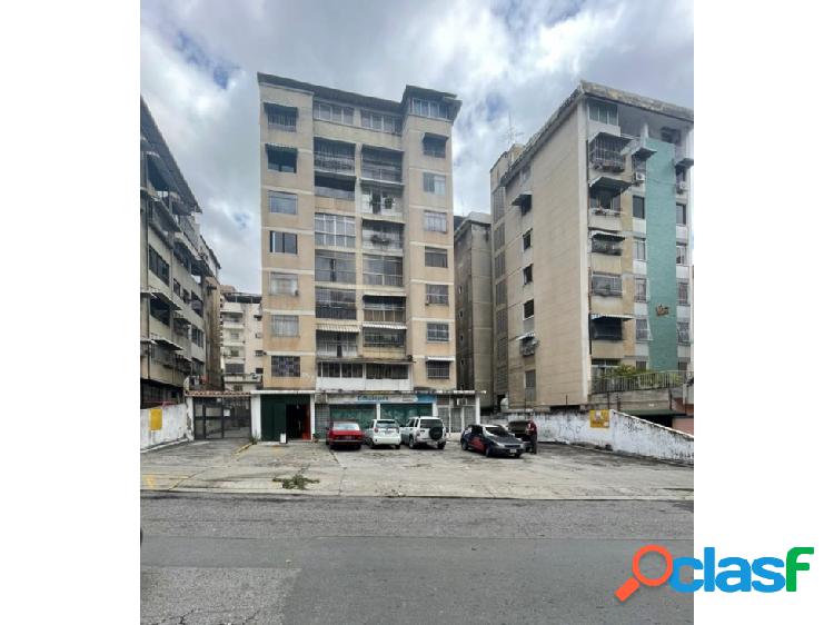 Local Comercial en Venta en Colinas de Bello Monte 99mt /1b