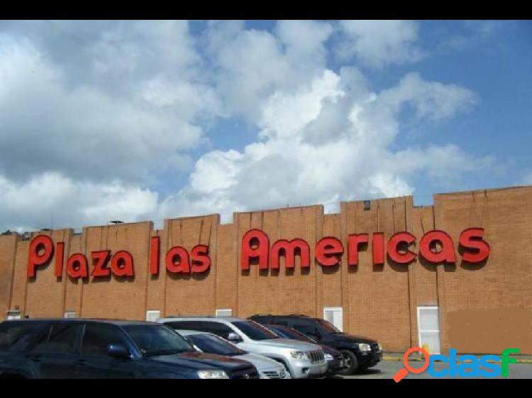 Local en el Centro Comercial Plaza las Américas 144m2