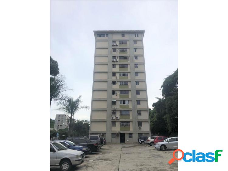 Se vende apartamento en El Cafetal 2/2/1