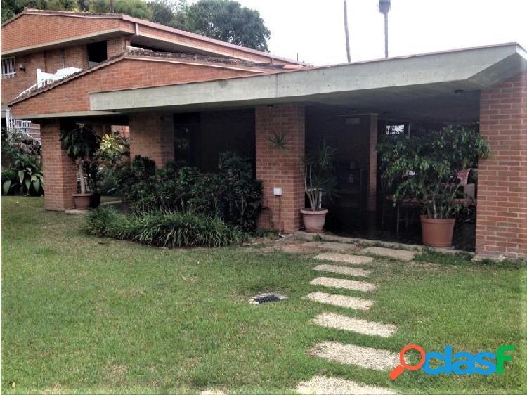 Se vende casa 775m2 7h/6b/10p Alto Hatillo 3078