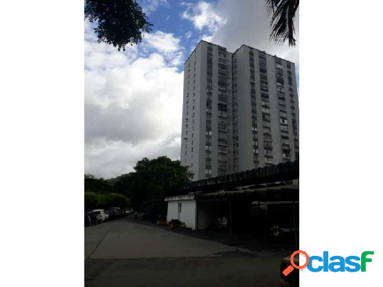 Vendo apto 101m2 3h/2b/1p Baruta 2670