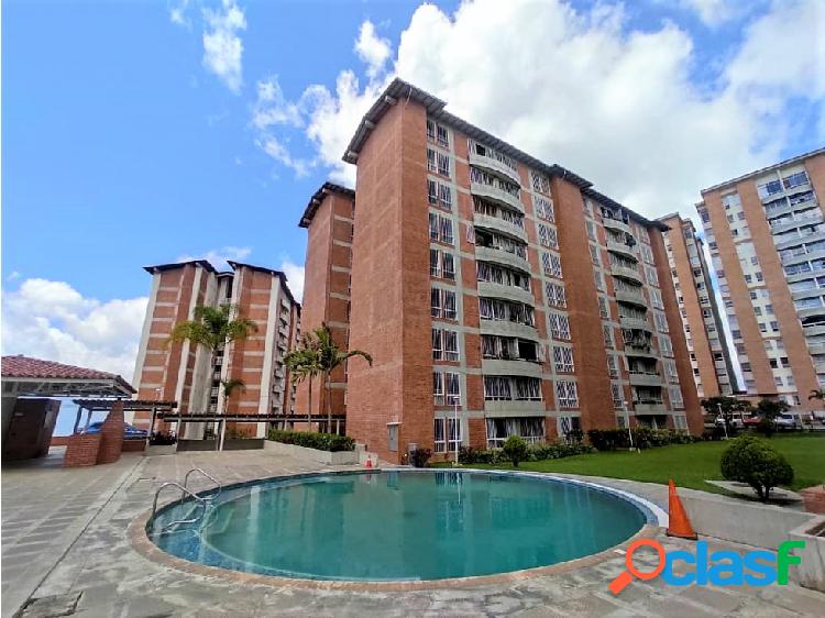 Vendo apto 74m2 2h/2b/2p Parque Caiza 2627