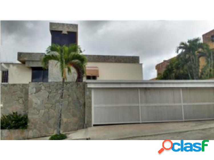 Vendo casa 444m2 5h+s/7b+s/4p Los Samanes 9252