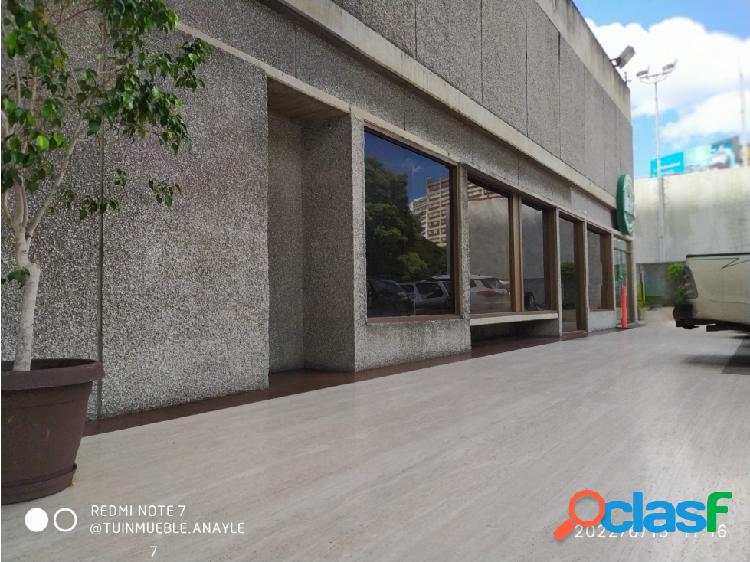 Vendo local comercial 505m2 Las Mercedes 1787