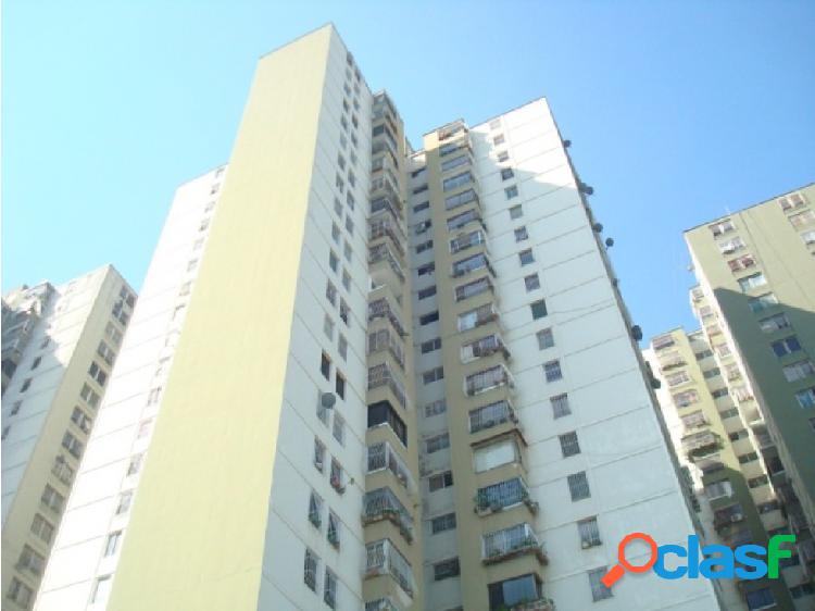 Venta apartamento Los Samanes 82m2 (3h/2b/1p)