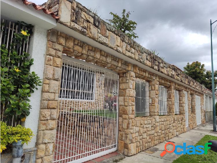 Venta de excelente casa en Colinas de Vista Alegre