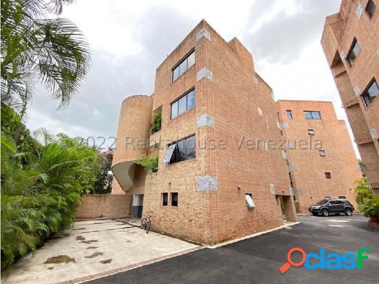 Apartamento en Venta en Country Club #31173 SJ