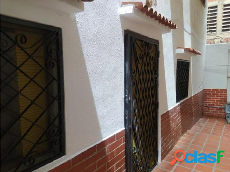 LINDO APARTAMENTO EN VENTA EN BUENA VISTA 52m2 2/h/2b