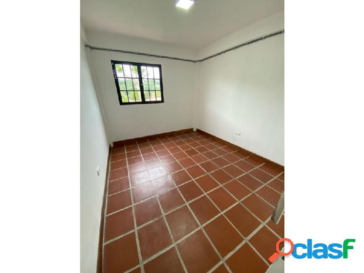 Oficina en Alquiler 9,74m2 El Cafetal