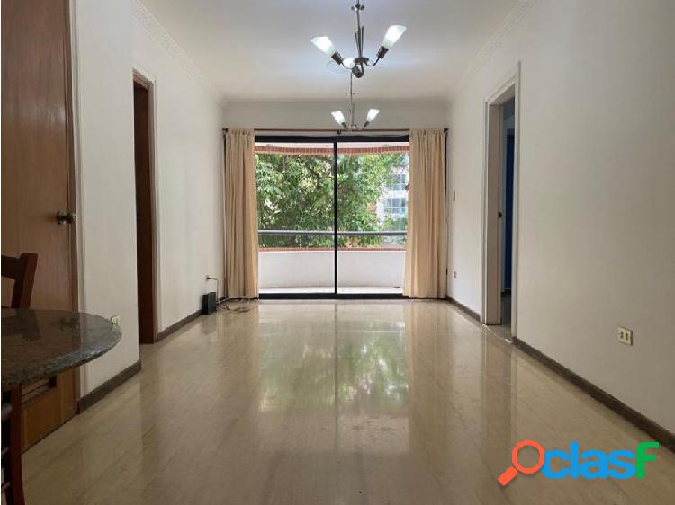 Se alquila apto 78m2 2h/1,5b/2p Campo Alegre 5866