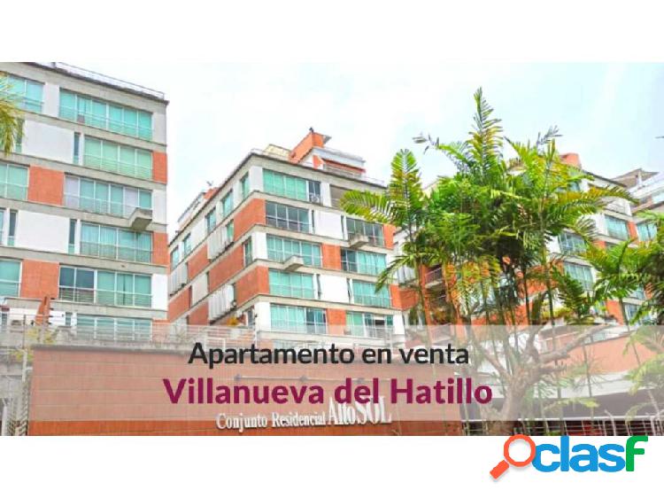 Amplio apto. en venta en Villanueva del Hatillo con pozo de