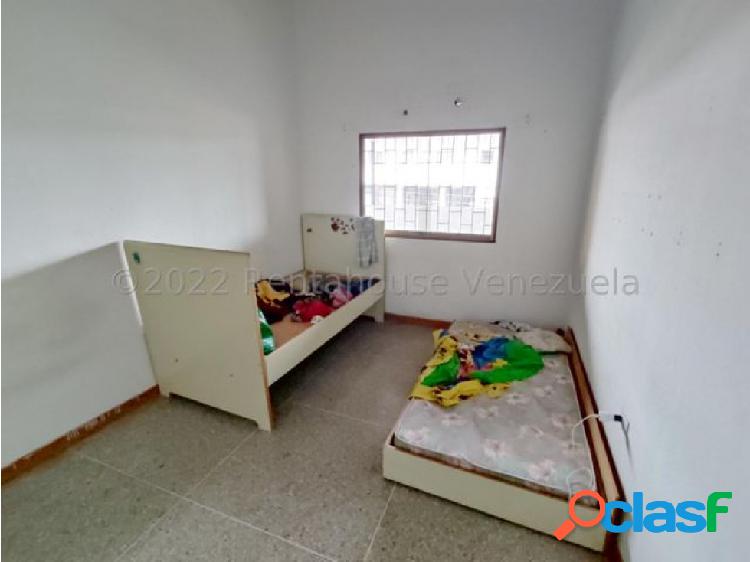 Apartamento en Alquiler en Cabudare centro 22-28782 MIG