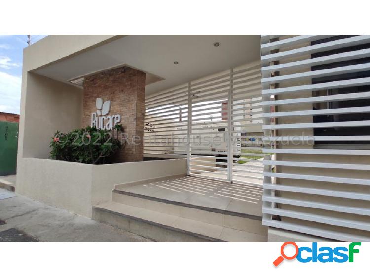 Apartamento en Venta en Av. Libertador Barquisimeto 22-26093