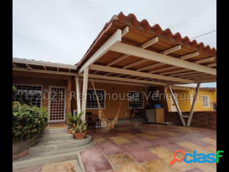 Casa en Venta Intercomunal Cabudare 22-4525 JRH