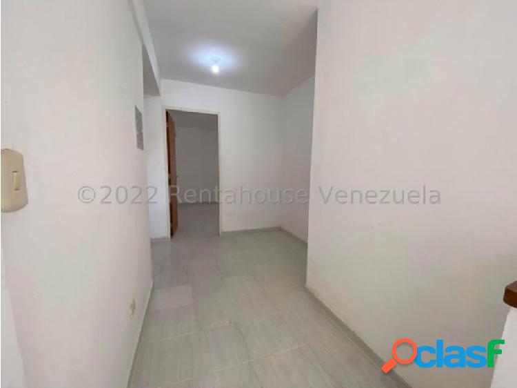 Casa en Venta Intercomunal Cabudare 23-1285 JRH