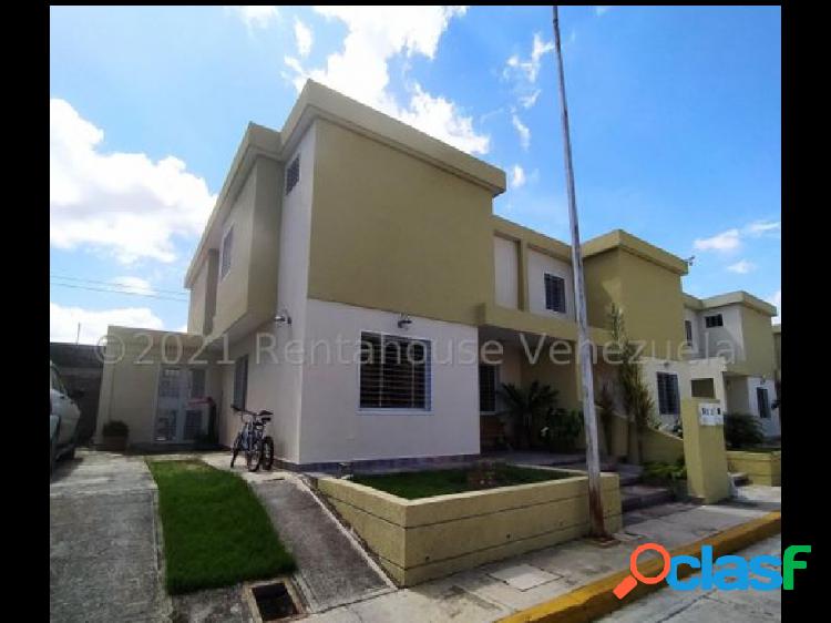 Casa en Venta Trapiche Villas Cabudare 22-9994 JRH