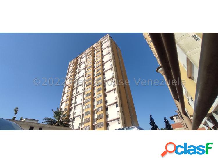 Apartamento en alquiler zona oeste Barquisimeto #22-27845