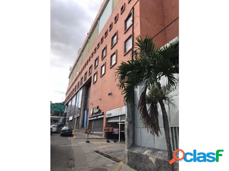 Alquiler de Local 35m2/1B Av, Victoria