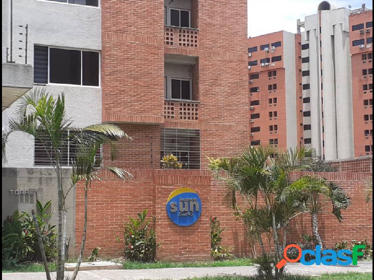 Apartamento en Venta Res. Sun Suites, Mañongo. MC-5428927