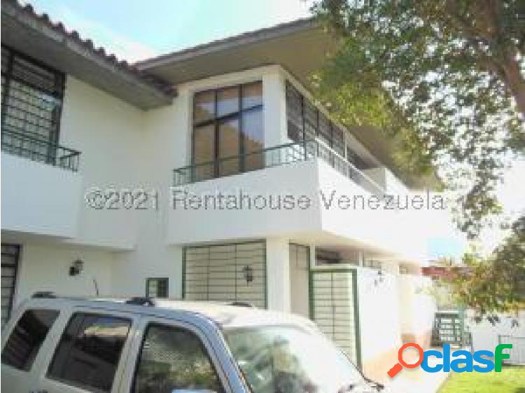 Casa en venta en El Marques 22-10833 Ymanol E 0414 3227631