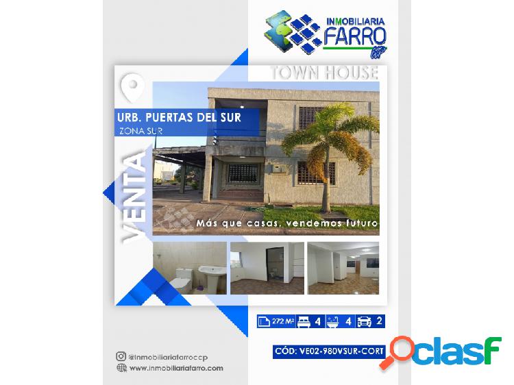 Se vende Town House Urb. Puerta del Sur II Country
