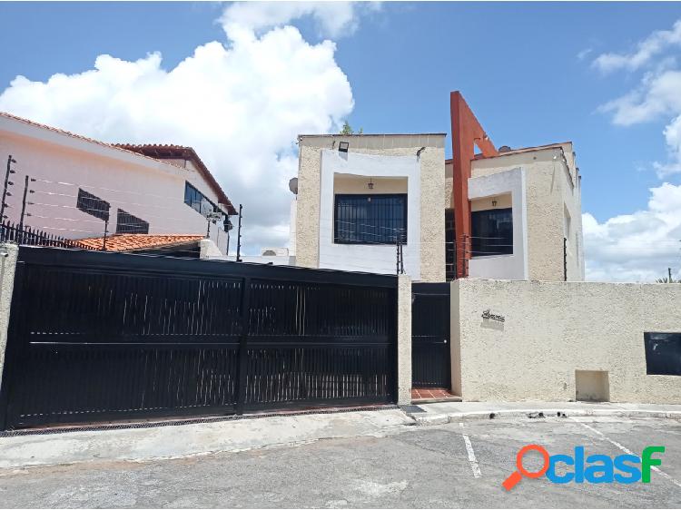 VENTA CASA 830M2 4H/4B/4E + 2 APTOS ANEXOS COLINAS DE SANTA