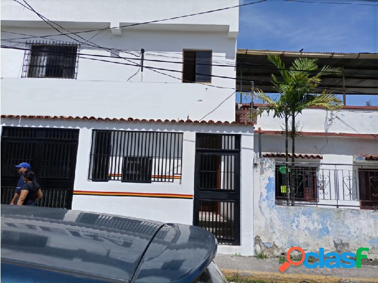 Alquilo local 130M2 Pueblo De Baruta