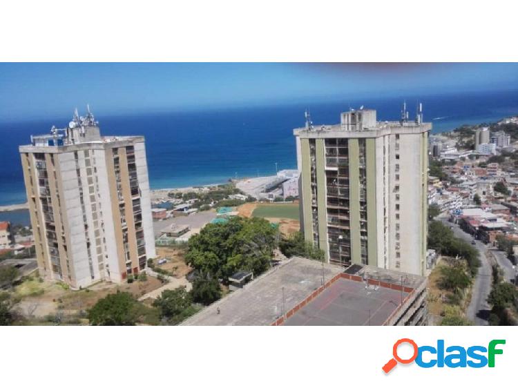 Apartamento cerca de la Playa con excelente vista al mar