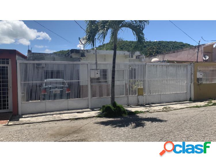 Casa en venta en patarata Barquisimeto flex 23-781 ZB