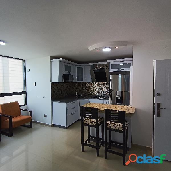 Apartamento Semiamoblado en Res. Valle Topacio, San Diego