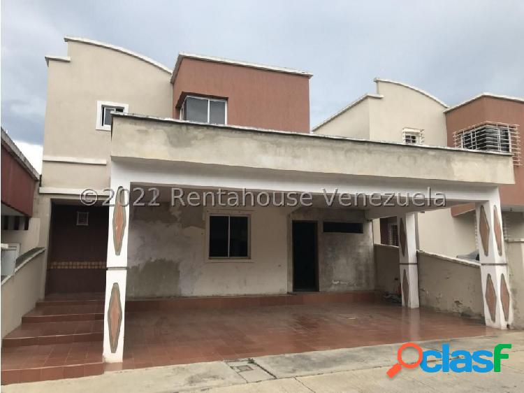 Casa en venta Ciudad Roca Barquisimeto #23-1875 DFC