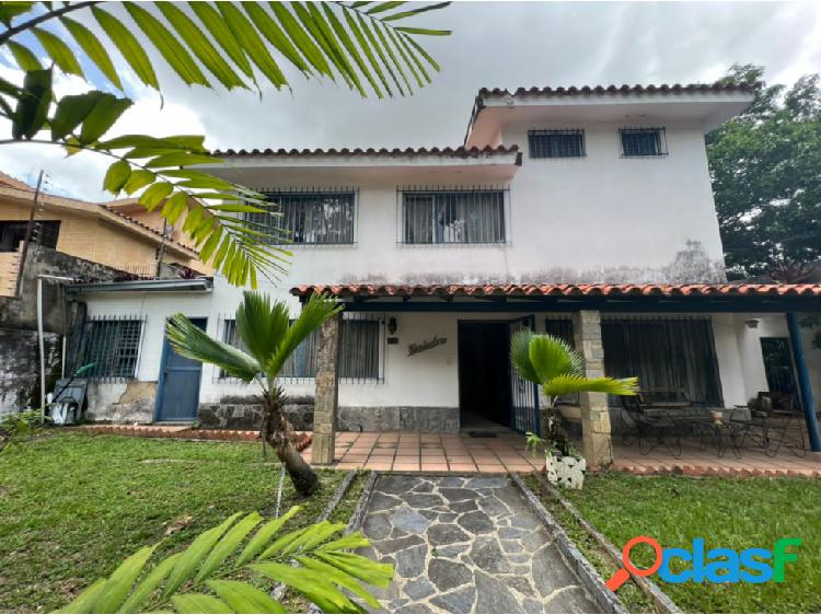 Se vende Casa 720m² 6h+1s/6b+1s/7p Santa Marta