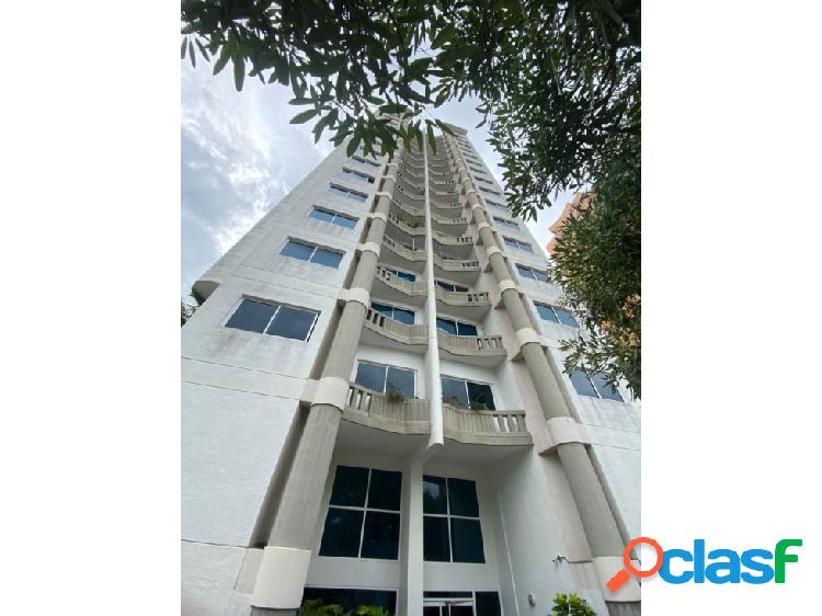 Apartamento en Res Cielo Suite, El Parral FOA-2381